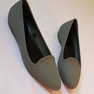 Crocs Gray Women's Flats